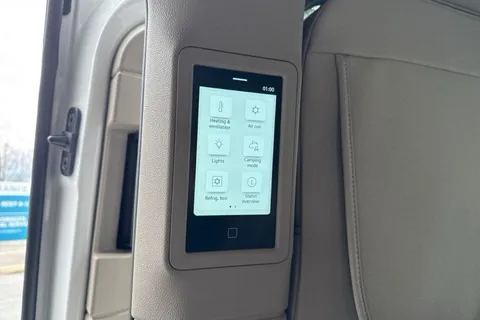 43 of 64 for VOLKSWAGEN CALIFORNIA 2.0 TDI Coast 5dr DSG