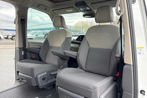 45 of 64 for VOLKSWAGEN CALIFORNIA 2.0 TDI Coast 5dr DSG