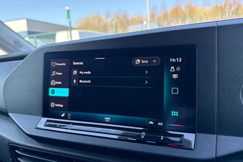 DE25UGD Volkswagen Caddy 2.0 TDI 75PS Commerce Van [Business/Tech Pack] Thumbnail #46