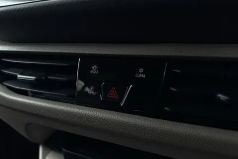 54 of 64 for VOLKSWAGEN CALIFORNIA 2.0 TDI Coast 5dr DSG