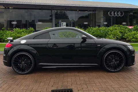 BK72TVY Audi TT Coup- Black Edition 40 TFSI  197 PS S tronic Thumbnail #4