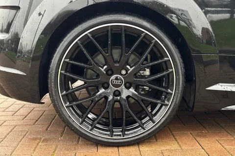 BK72TVY Audi TT Coup- Black Edition 40 TFSI  197 PS S tronic Thumbnail #11