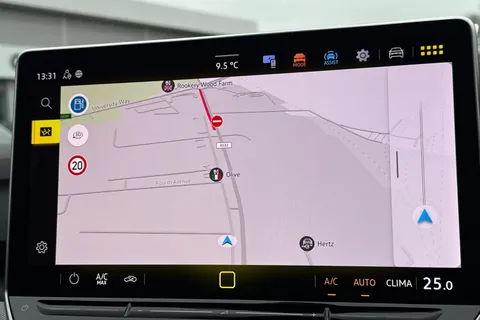 KR25TWA Volkswagen Golf 1.5 TSI 150 R-Line 5dr | Area View Camera | Adaptive Cruise Thumbnail #18