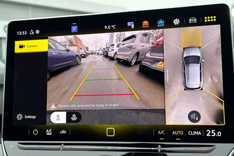 KR25TWA Volkswagen Golf 1.5 TSI 150 R-Line 5dr | Area View Camera | Adaptive Cruise Thumbnail #36