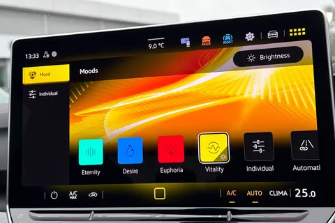 KR25TWA Volkswagen Golf 1.5 TSI 150 R-Line 5dr | Area View Camera | Adaptive Cruise Thumbnail #38