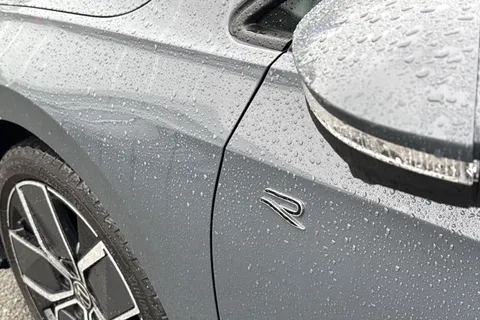 KR25TWA Volkswagen Golf 1.5 TSI 150 R-Line 5dr | Area View Camera | Adaptive Cruise Thumbnail #46