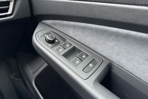  Volkswagen Golf 2.0 TSI R Black Edition DSG 4Motion Euro 6 (s/s) 5dr Thumbnail #21