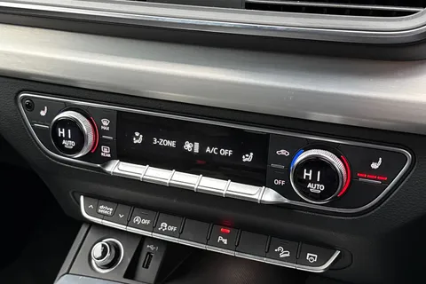 22 of 54 for Audi Q5 2.0 TFSI 45 S line S Tronic quattro Euro 6 (s/s) 5dr