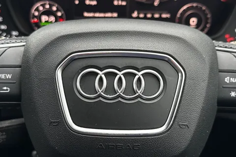 40 of 54 for Audi Q5 2.0 TFSI 45 S line S Tronic quattro Euro 6 (s/s) 5dr