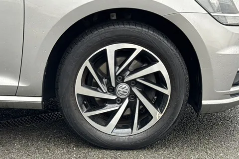 MK69DSV Volkswagen Golf 1.5 TSI EVO Match Euro 6 (s/s) 5dr Thumbnail #11