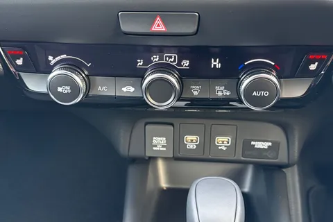 RX75ULN Honda Jazz 1.5 i-MMD Hybrid Advance 5dr eCVT Thumbnail #21