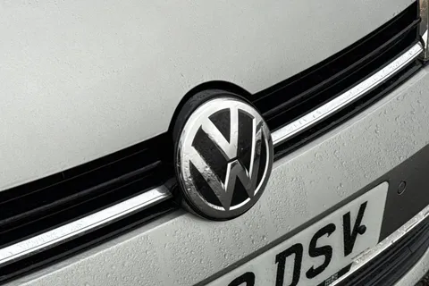 MK69DSV Volkswagen Golf 1.5 TSI EVO Match Euro 6 (s/s) 5dr Thumbnail #28