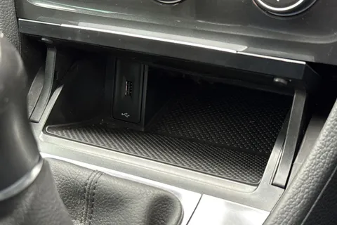 MK69DSV Volkswagen Golf 1.5 TSI EVO Match Euro 6 (s/s) 5dr Thumbnail #42