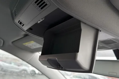 MK69DSV Volkswagen Golf 1.5 TSI EVO Match Euro 6 (s/s) 5dr Thumbnail #45