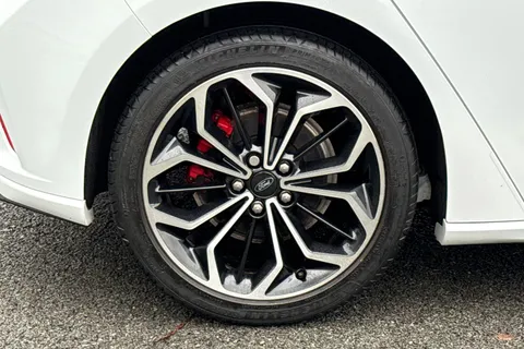 11 of 55 for Ford Focus 1.0T EcoBoost MHEV ST-Line X Edition Euro 6 (s/s) 5dr