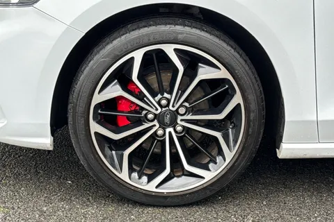 13 of 55 for Ford Focus 1.0T EcoBoost MHEV ST-Line X Edition Euro 6 (s/s) 5dr