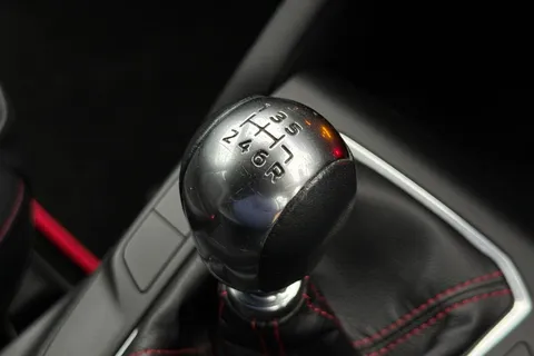 45 of 55 for Ford Focus 1.0T EcoBoost MHEV ST-Line X Edition Euro 6 (s/s) 5dr