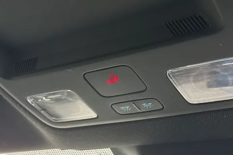 48 of 55 for Ford Focus 1.0T EcoBoost MHEV ST-Line X Edition Euro 6 (s/s) 5dr