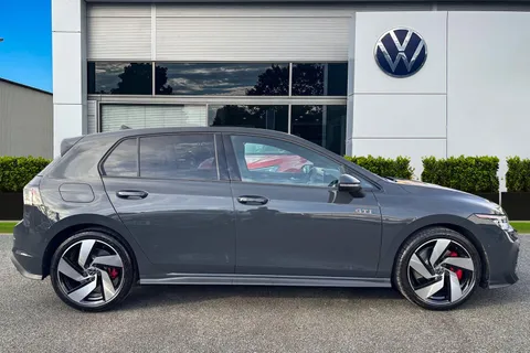 DK75YEX Volkswagen Golf 2.0 TSI 265 GTI 5dr DSG | Driver Assist Pack | Heated Seats Thumbnail #4