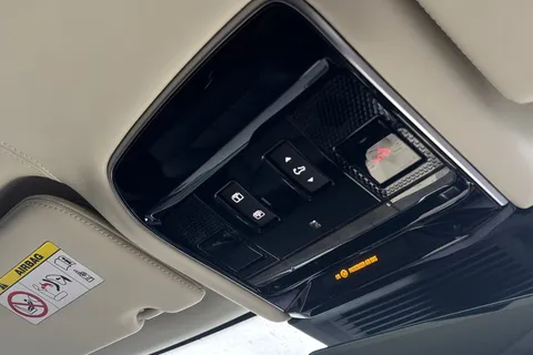 24 of 51 for Land Rover Range Rover 3.0 P460e Autobiography 5dr