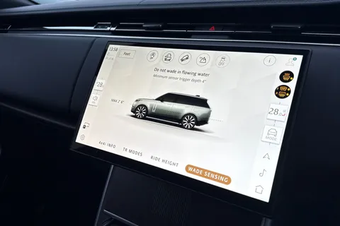 43 of 51 for Land Rover Range Rover 3.0 P460e Autobiography 5dr