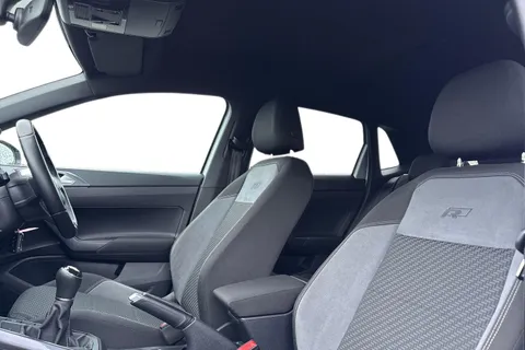 16 of 67 for Volkswagen Polo 1.0 TSI R-Line Euro 6 (s/s) 5dr