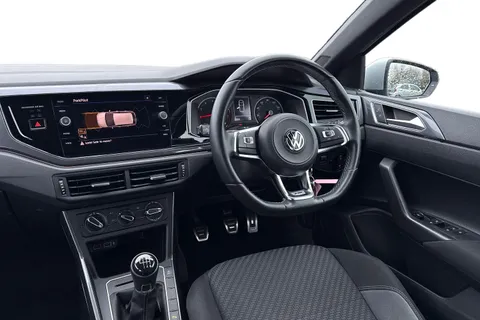 18 of 67 for Volkswagen Polo 1.0 TSI R-Line Euro 6 (s/s) 5dr