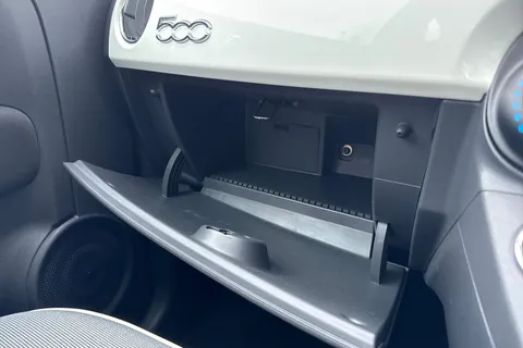 WP16SHZ FIAT 500 1.2 Lounge Euro 6 (s/s) 3dr Thumbnail #60