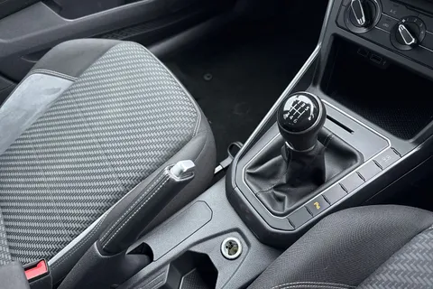 23 of 67 for Volkswagen Polo 1.0 TSI R-Line Euro 6 (s/s) 5dr