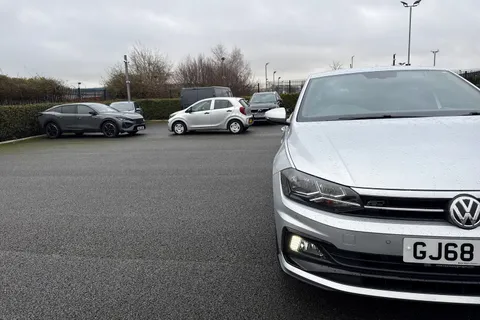 25 of 67 for Volkswagen Polo 1.0 TSI R-Line Euro 6 (s/s) 5dr