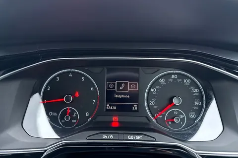 44 of 67 for Volkswagen Polo 1.0 TSI R-Line Euro 6 (s/s) 5dr