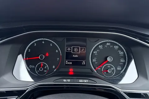 45 of 67 for Volkswagen Polo 1.0 TSI R-Line Euro 6 (s/s) 5dr