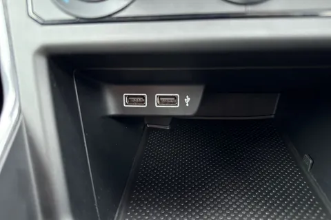 54 of 67 for Volkswagen Polo 1.0 TSI R-Line Euro 6 (s/s) 5dr