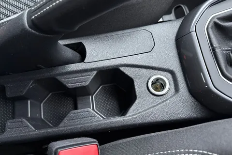 57 of 67 for Volkswagen Polo 1.0 TSI R-Line Euro 6 (s/s) 5dr