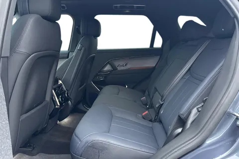 4 of 51 for Land Rover Range Rover Sport 3.0 D300 Dynamic SE 5dr