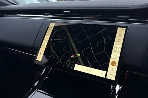 12 of 51 for Land Rover Range Rover Sport 3.0 D300 Dynamic SE 5dr