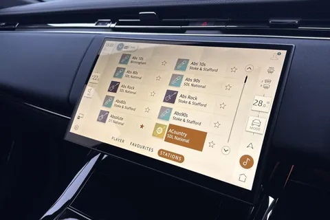 36 of 51 for Land Rover Range Rover Sport 3.0 D300 Dynamic SE 5dr