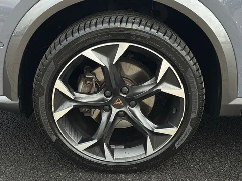 7 of 39 for CUPRA FORMENTOR 1.5 TSI 150 V2 5dr