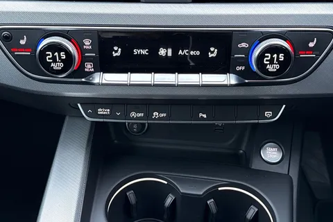 FT21ZWL Audi A4 2.0 TFSI 40 Sport Edition S Tronic Euro 6 (s/s) 4dr Thumbnail #23