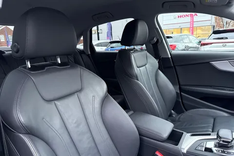 FT21ZWL Audi A4 2.0 TFSI 40 Sport Edition S Tronic Euro 6 (s/s) 4dr Thumbnail #25