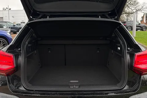 MT73GZU Audi Q2 S line 35 TFSI 150 PS 6-speed Thumbnail #7