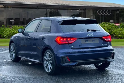 Audi A1 1.0 TFSI 30 S line Sportback S Tronic Euro 6 (s/s) 5dr Thumbnail #3