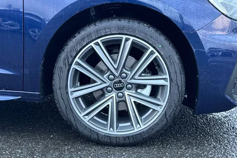 Audi A1 1.0 TFSI 30 S line Sportback S Tronic Euro 6 (s/s) 5dr Thumbnail #11