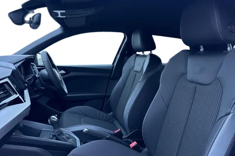 Audi A1 1.0 TFSI 30 S line Sportback S Tronic Euro 6 (s/s) 5dr Thumbnail #16