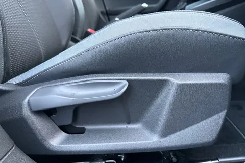 Audi A1 1.0 TFSI 30 S line Sportback S Tronic Euro 6 (s/s) 5dr Thumbnail #45