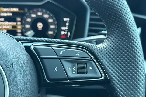 Audi A1 1.0 TFSI 30 S line Sportback S Tronic Euro 6 (s/s) 5dr Thumbnail #51