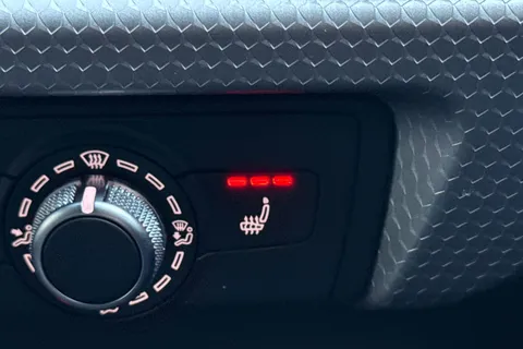 Audi A1 1.0 TFSI 30 S line Sportback S Tronic Euro 6 (s/s) 5dr Thumbnail #61