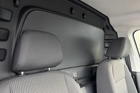 PJ75LFA Volkswagen Caddy 2.0 TDI 102PS Commerce Plus Van [Tech Pack] Thumbnail #23