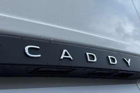 PJ75LFA Volkswagen Caddy 2.0 TDI 102PS Commerce Plus Van [Tech Pack] Thumbnail #25