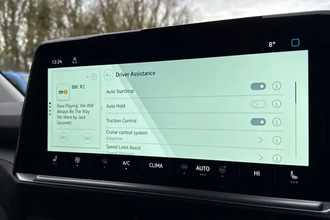 PF75BBU Volkswagen Transporter 2.0 TDI 150 Commerce Pro Van 4MOTION Auto Thumbnail #38